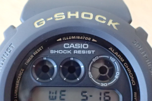 カシオ　G-SHOCK　30周年　DW-6930C-1JR
